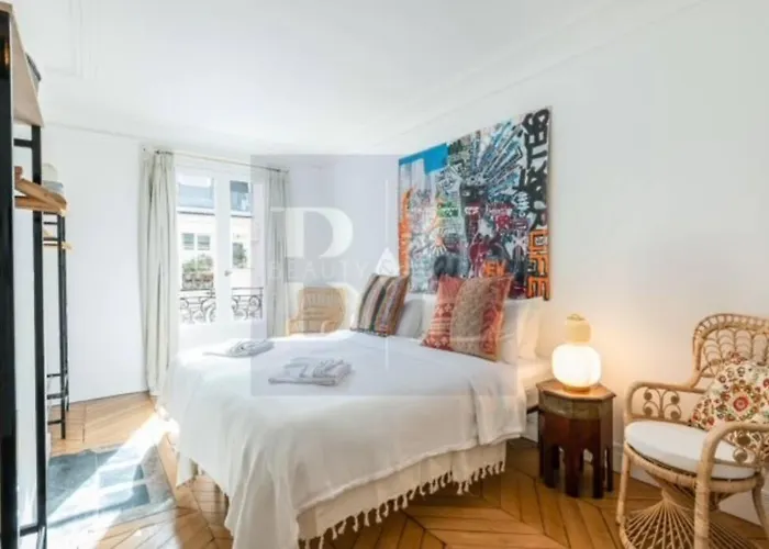 Dauphine Saint Germain 6th Arr 2bedrooms * Párizs