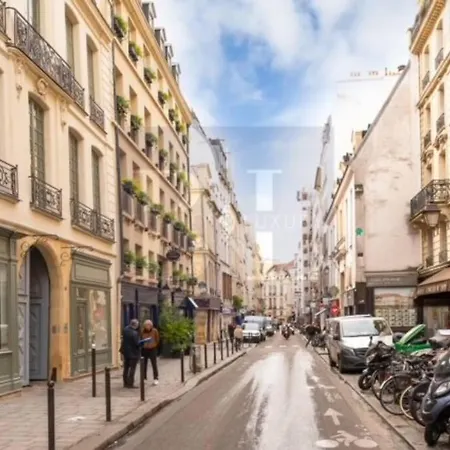 Appartement Dauphine Saint Germain 6th Arr 2bedrooms Parijs