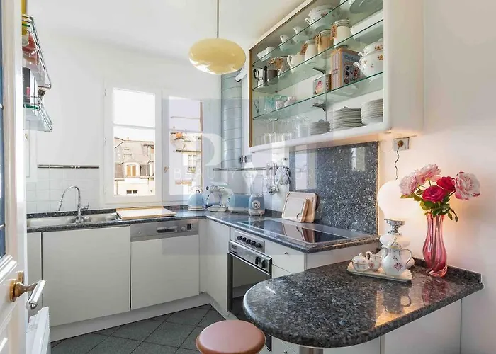 Dauphine Saint Germain 6th Arr 2bedrooms 아파트 *